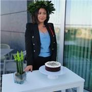 Insegnante di Storia e Filosofia impartisce lezioni per tutti gli ordini di scuola e Università